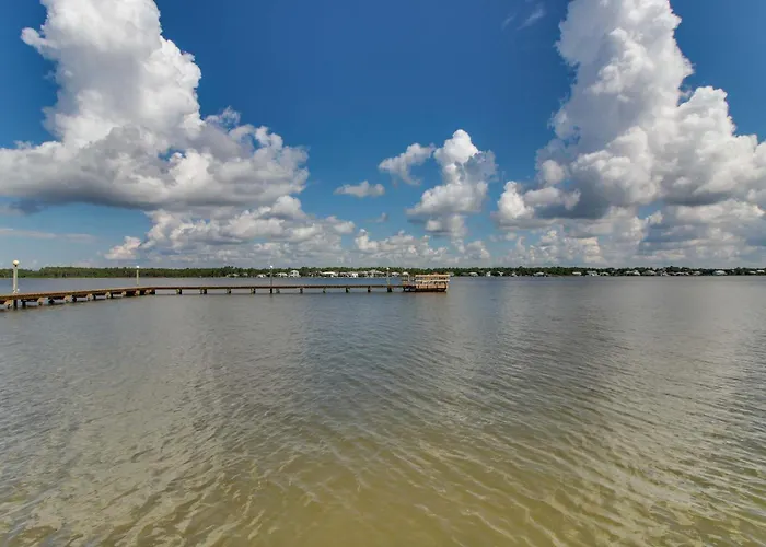 Holiday home Bright W Lagoon View & Shared Pools Hot Tub Tennis & Access Gulf Shores