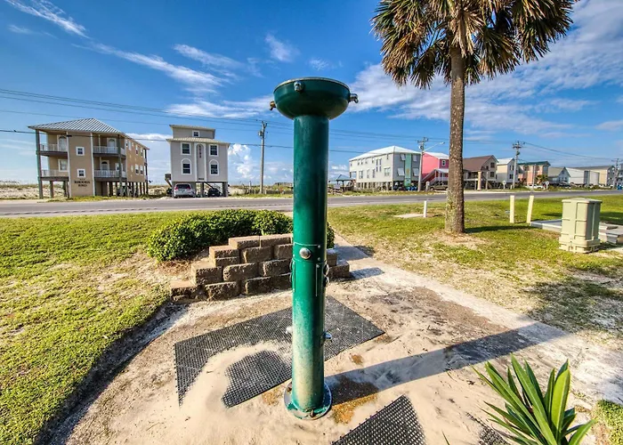 Bright W Lagoon View & Shared Pools Hot Tub Tennis & Access
